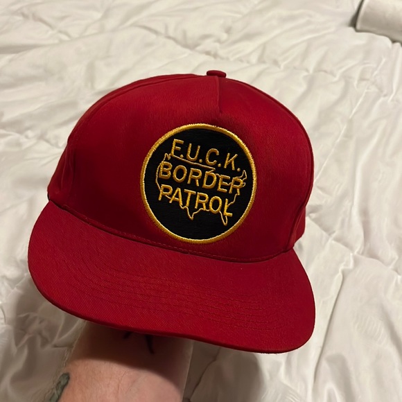 Supreme ‘F*ck Border Patrol’ snapback
